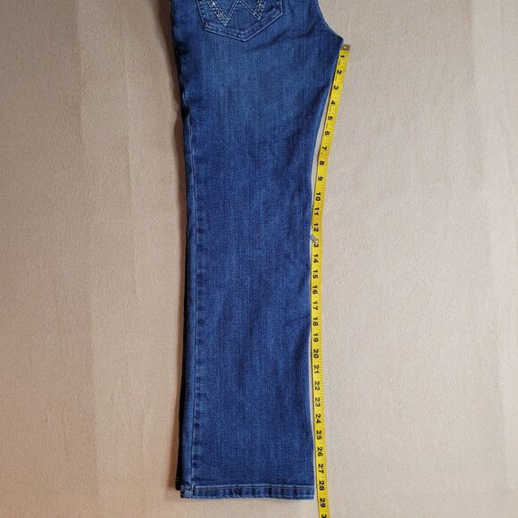 Wrangler Shiloh Ultimate Riding Blue Jean Womens Tag 7x30 Fits 31x28.5 Cowgirl - Picture 4 of 9